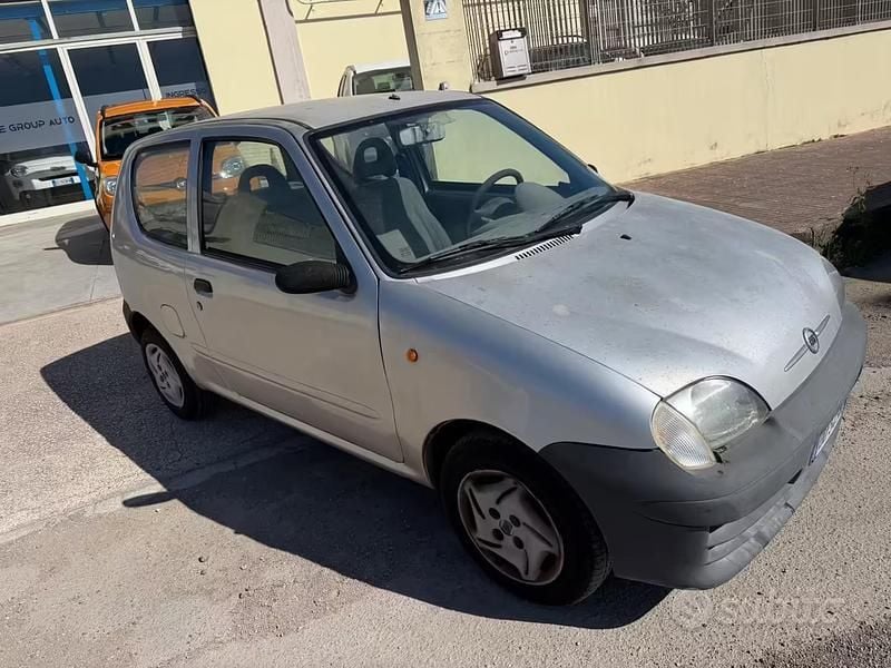 Usata Fiat 600 54 CV (39 kW) 2006 Grigio Utilitaria