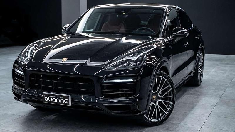 Usata Porsche Cayenne Chrono 340 CV (250 kW) 2022 Nero jet metal perlato SUV