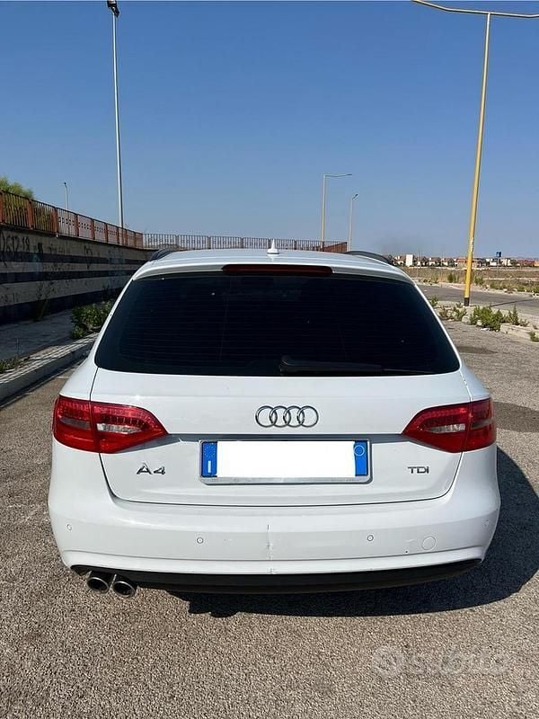 Usata Audi A4 190 CV (139 kW) 2014 Bianco Station wagon