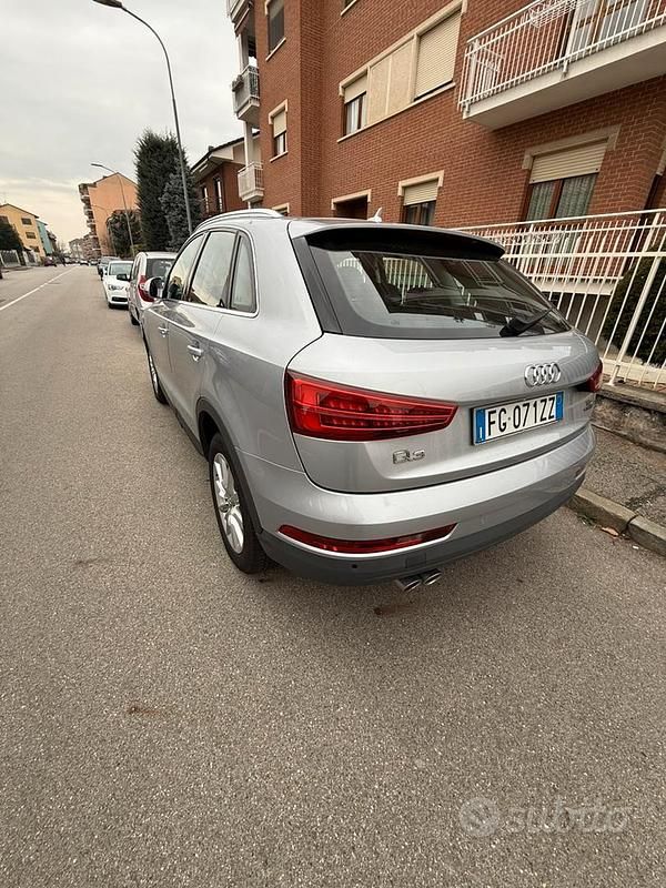 Usata Audi Q3 Ambiente 150 CV (110 kW) 2016 Grigio SUV