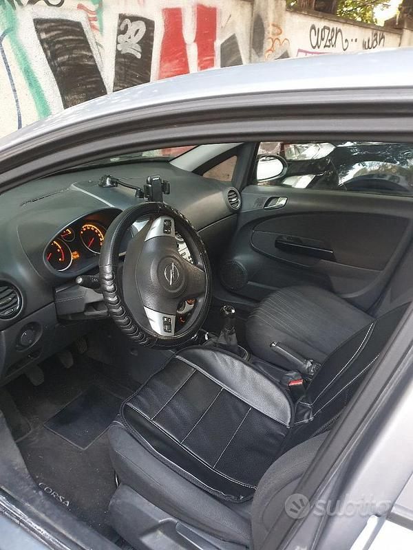 Usata Opel Corsa 2009 Grigio Utilitaria