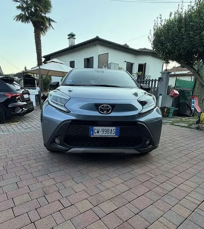 Usata Toyota Aygo X Lounge 72 CV (52 kW) 2024 SUV