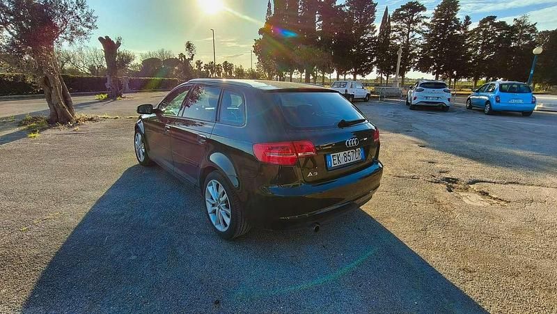 Usata Audi A3 Ambiente 105 CV (77 kW) 2011 Utilitaria