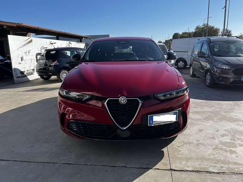 Usata Alfa Romeo Tonale Super 131 CV (96 kW) 2023 Rosso SUV