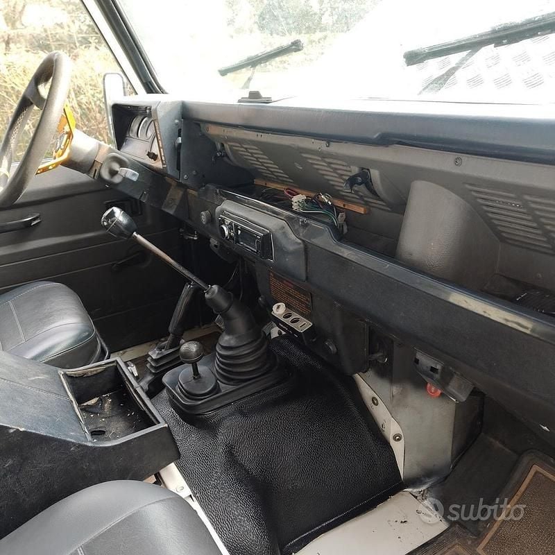 Usata Land Rover Defender 1995 Bianco SUV