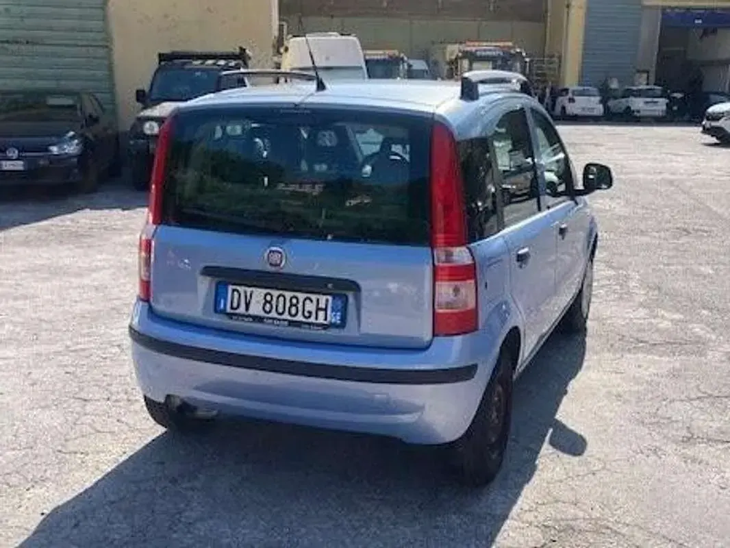Begagnad Fiat Panda Dynamic 69 HK (50 kW) 2009 Blå Halvkombi