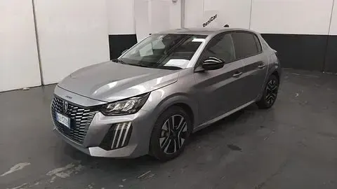 Usata Peugeot 208 Allure 102 CV (75 kW) 2025 Utilitaria