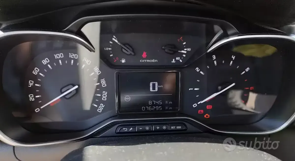 Usata Citroën C3 PureTech 82 CV (60 kW) 2017 Verde Berlina