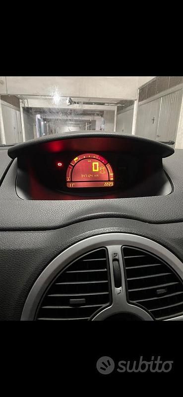 Usata Renault Modus 75 CV (55 kW) 2009 Monovolume