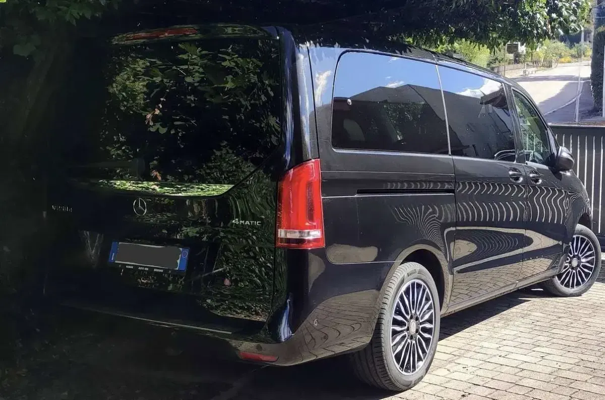 Usata Mercedes V250 Avantgarde 190 CV (139 kW) 2017 Nero Monovolume