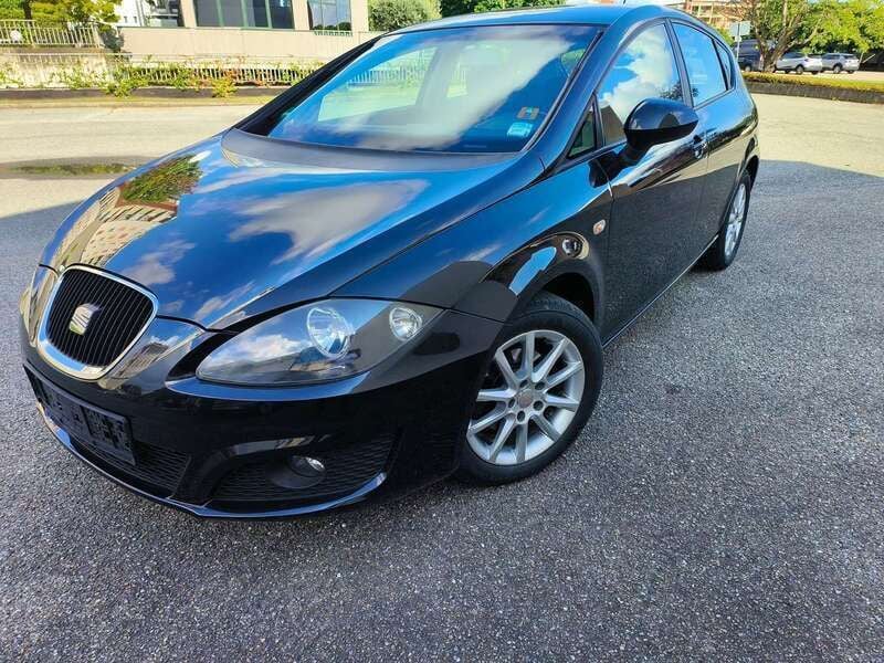 Nero Usata 2010 Seat Leon Style Tre volumi | 4800 € (Buon prezzo) - Immagine 1/4