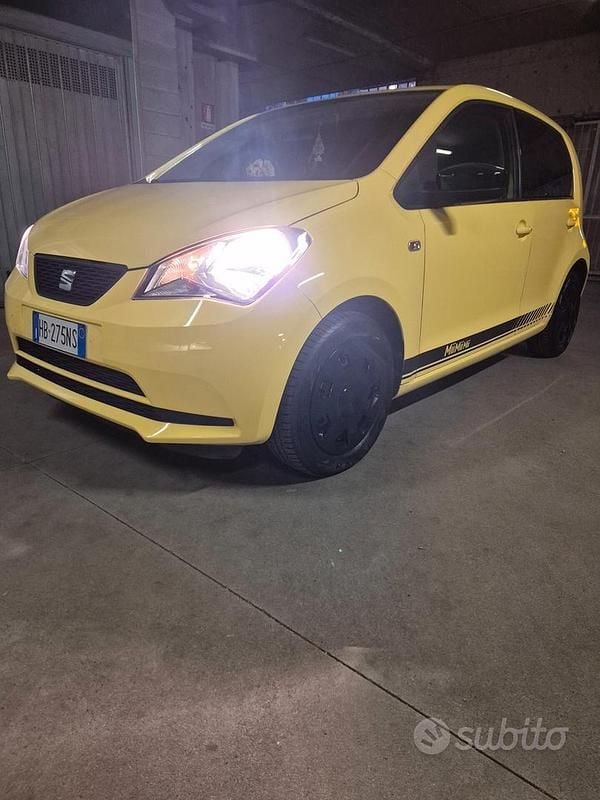 Usata Seat Mii 67 CV (49 kW) 2018 Giallo Utilitaria