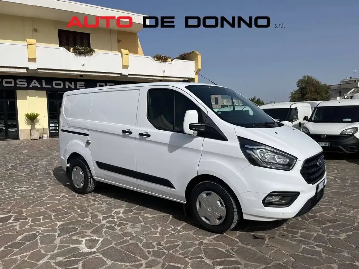 Usata Ford Transit Custom 131 CV (96 kW) 2022 Bianco Furgone