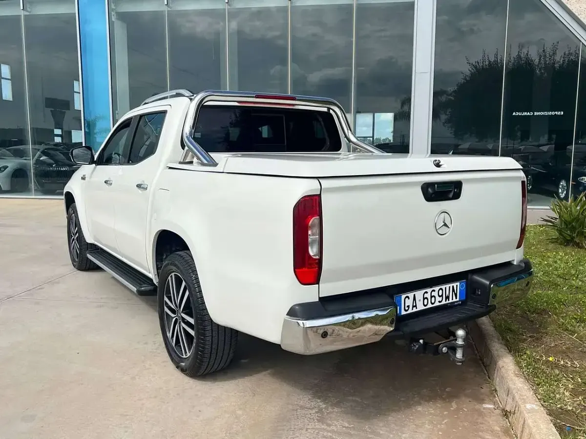 Usata Mercedes X350 Progressive 258 CV (189 kW) 2020 Bianco Pick-up