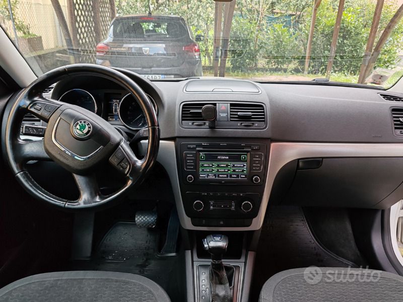 Usata Skoda Yeti Adventure 140 CV (102 kW) 2011 Bianco SUV