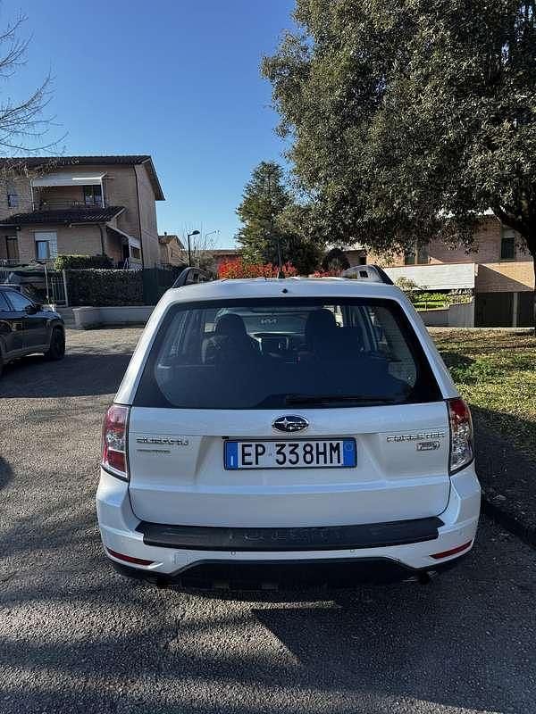 Usata Subaru Forester 147 CV (108 kW) 2013 Bianco SUV