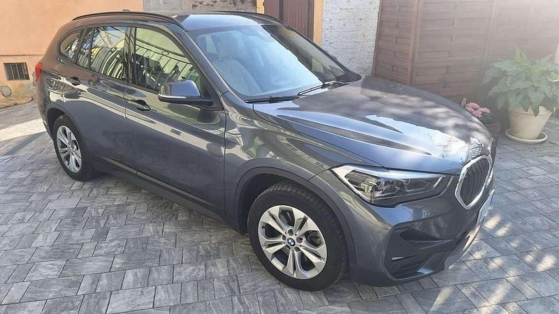 Usata BMW X1 Advantage 125 CV (91 kW) 2021 Grigio SUV