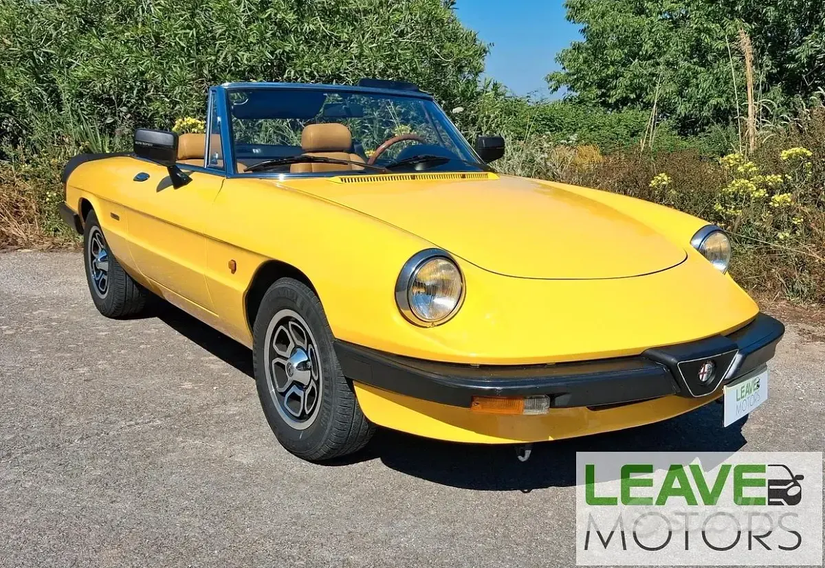 Usata Alfa Romeo Spider 125 CV (91 kW) 1988 Giallo Cabrio