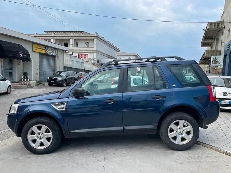 Usata Land Rover Freelander 2 HSE 160 CV (117 kW) 2009 Blu/azzurro SUV