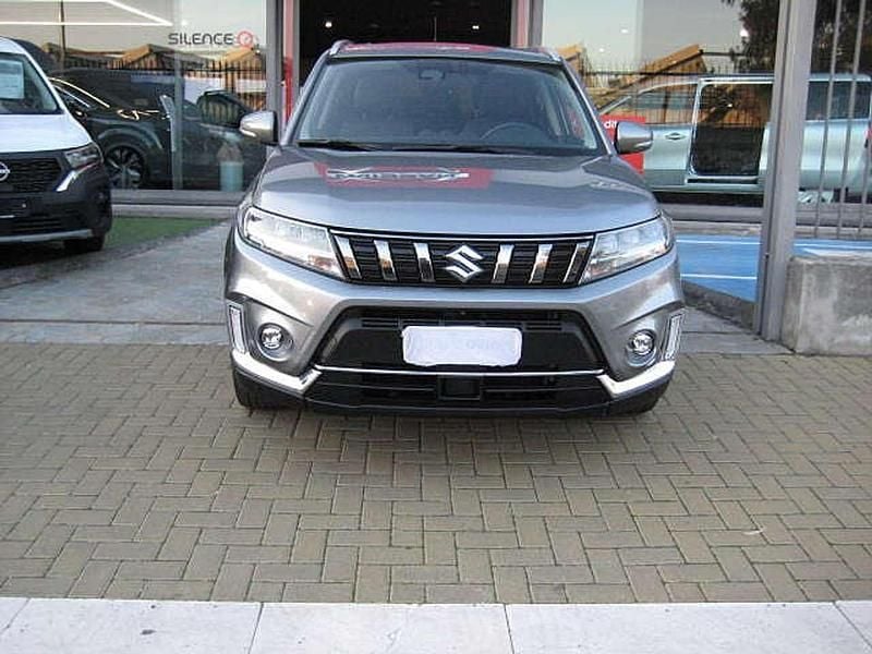Usata Suzuki Vitara 102 CV (75 kW) 2022 Grigio SUV