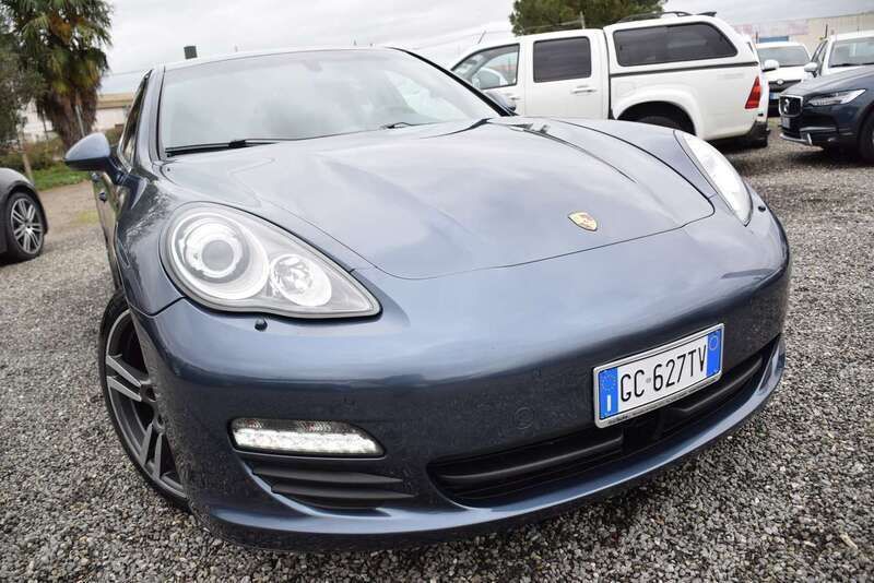 Usata Porsche Panamera S 400 CV (294 kW) 2010 Blu/azzurro Utilitaria
