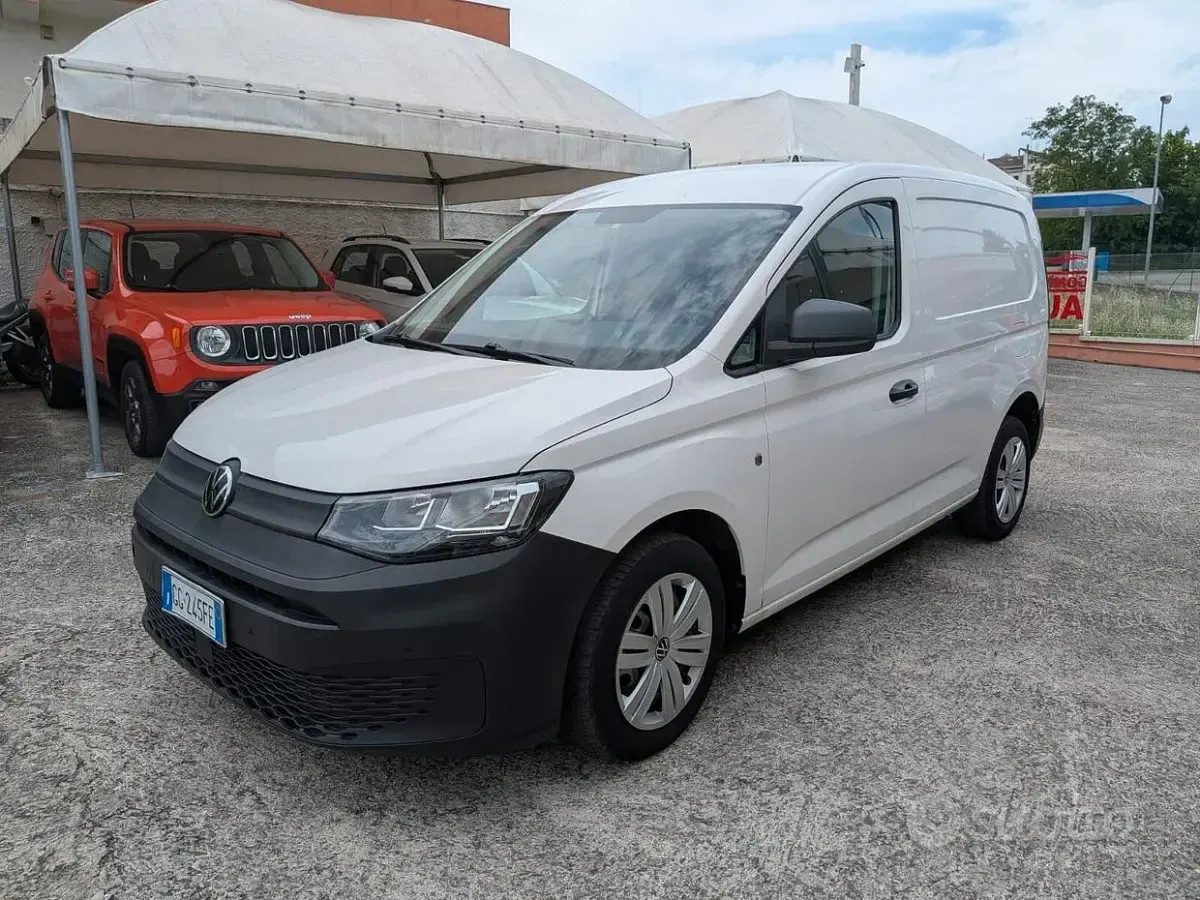 Usata VW Caddy 150 CV (110 kW) 2020 Bianco Monovolume