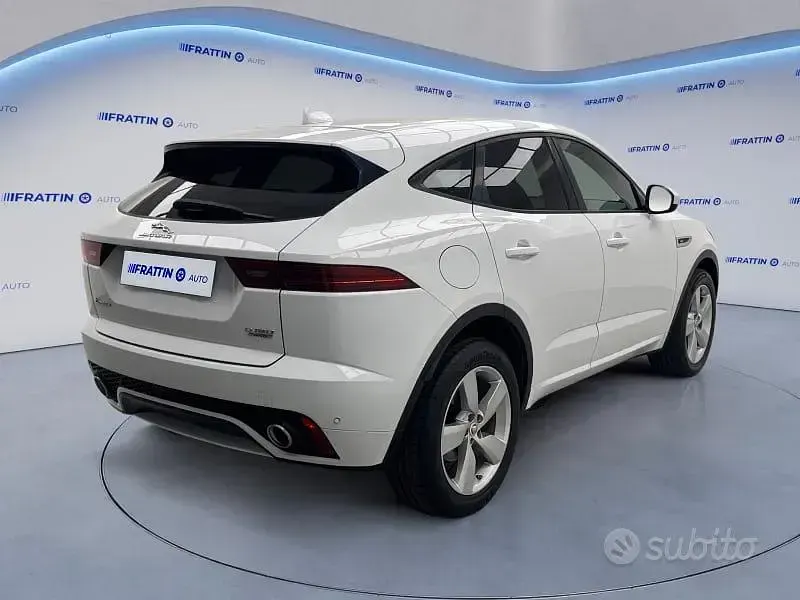 Usata Jaguar E-Pace R-Dynamic 180 CV (132 kW) 2018 Bianco SUV