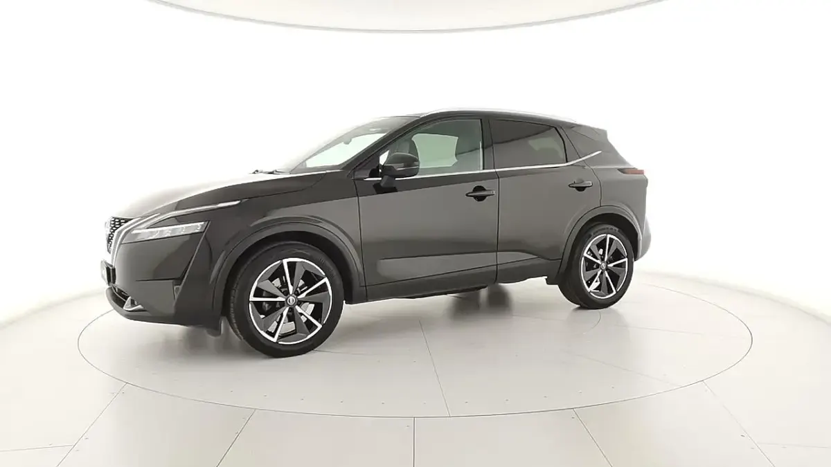 Usata Nissan Qashqai Tekna 140 CV (102 kW) 2021 Nero SUV