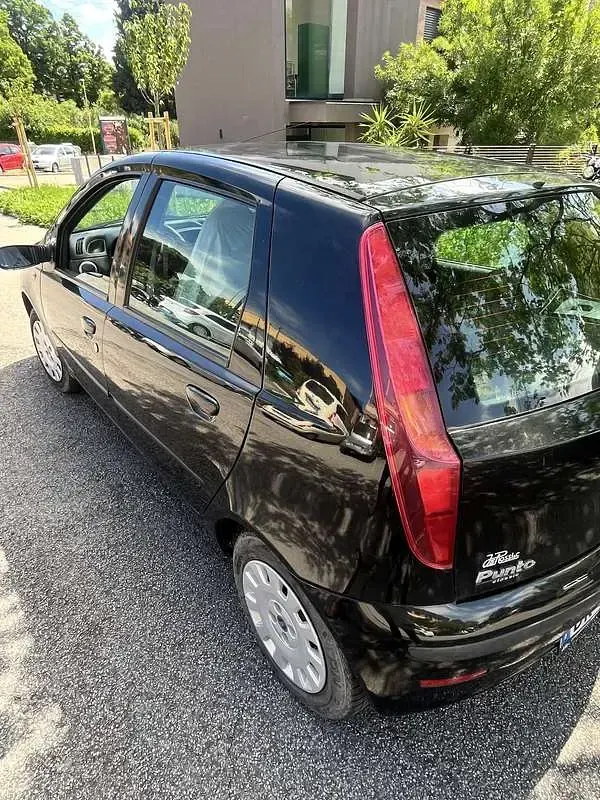 Usata Fiat Punto Classica 60 CV (44 kW) 2007 Utilitaria
