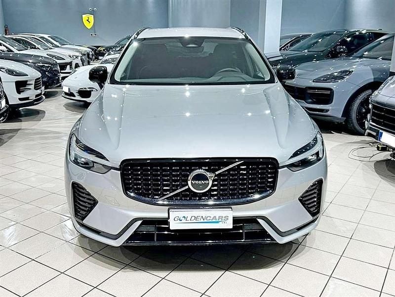 Usata Volvo XC60 Plus 197 CV (144 kW) 2024 Silver dawn SUV