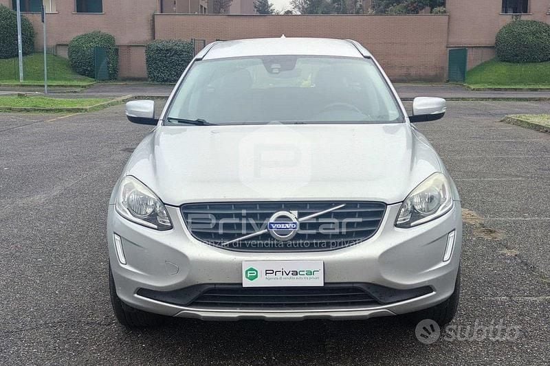Usata Volvo XC60 Ocean Race 190 CV (139 kW) 2016 Grigio SUV