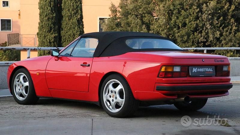 Usata Porsche 944 Turbo S 250 CV (183 kW) 1991 Rosso Coupé