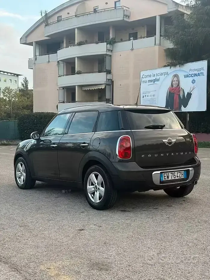 Usata Mini ONE 90 CV (66 kW) 2014 Utilitaria