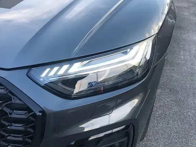 Usata Audi Q5 Sportback S-line plus 204 CV (150 kW) 2023 Grigio SUV
