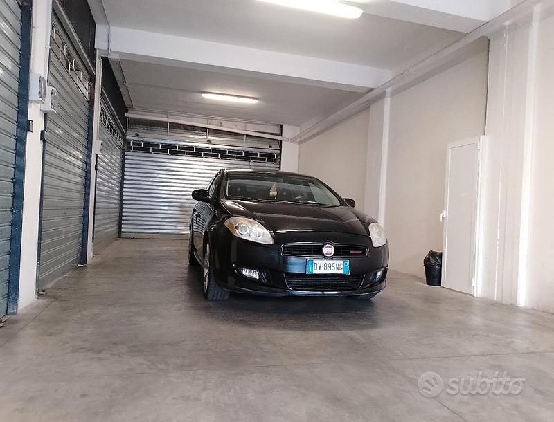 Nero Usata 2009 Fiat Bravo Sport Due volumi | 2000 € (Super prezzo) - Immagine 1/4