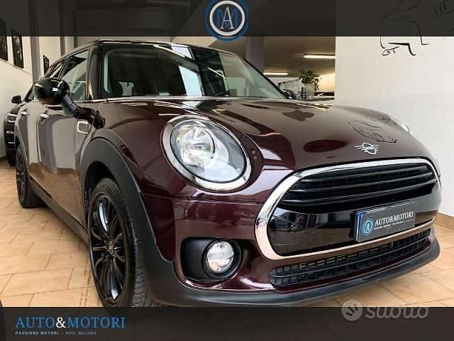 Pure burgundy Usata 2018 Mini Cooper Clubman Station wagon | 14.490 € (Super prezzo) - Immagine 1/4