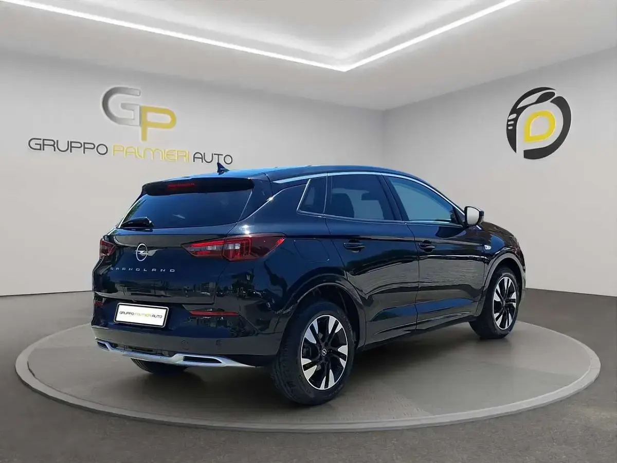 Usata Opel Grandland X Business Elegance 131 CV (96 kW) 2023 Nero SUV