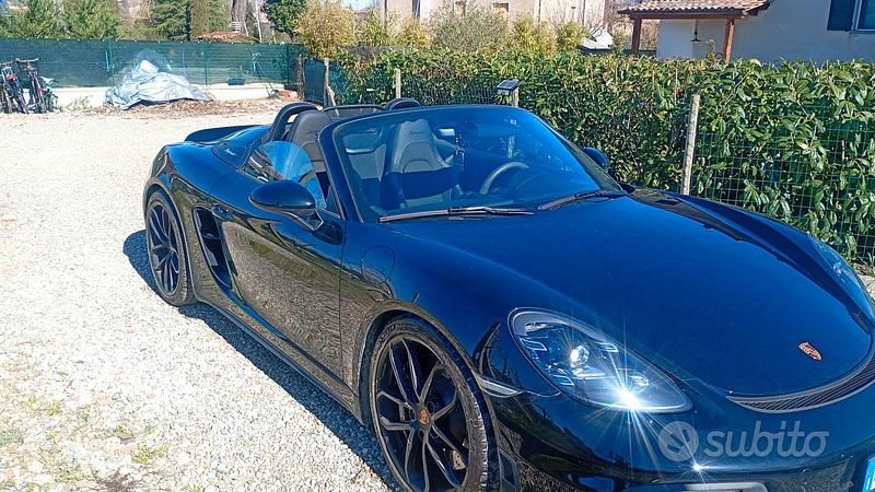 Usata Porsche 718 Spyder 420 CV (308 kW) 2023 Nero Cabrio