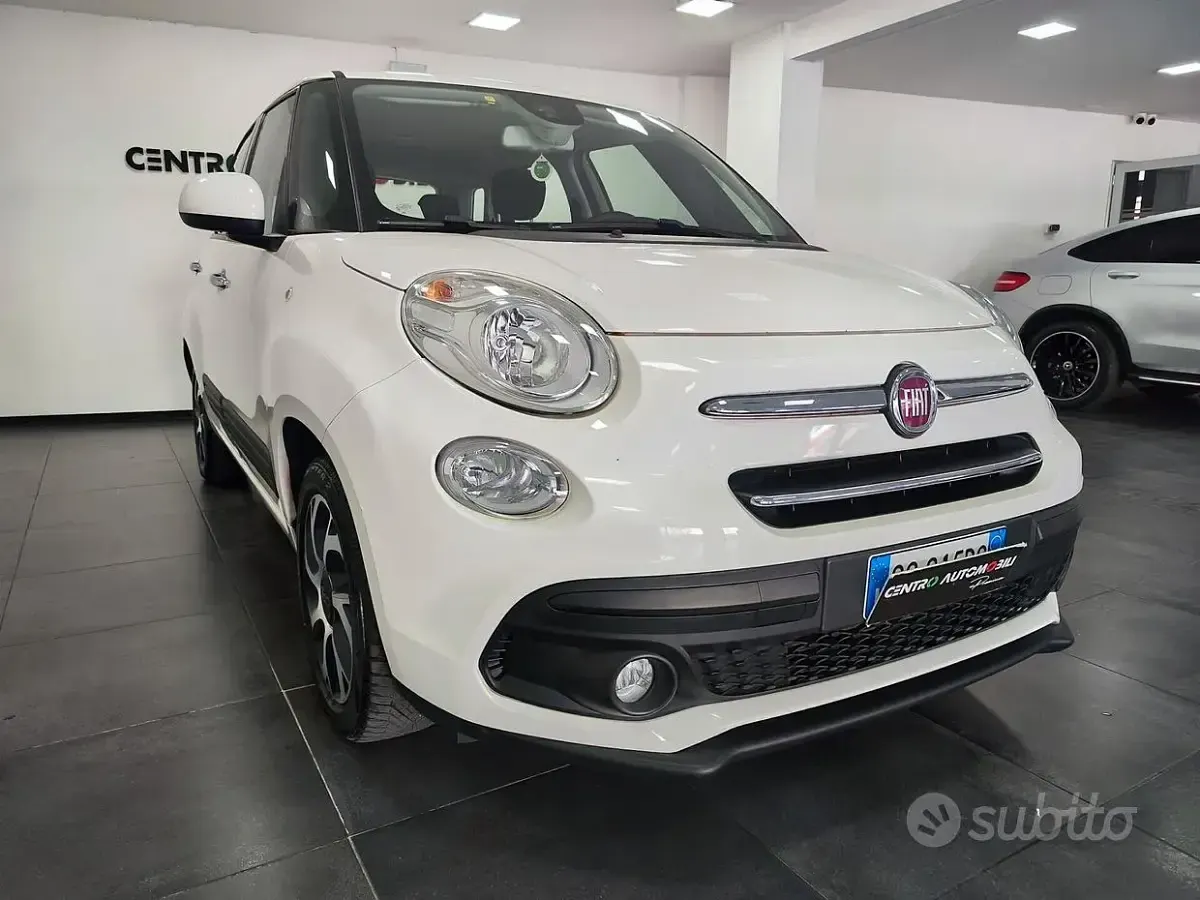 Usata Fiat 500L Lounge 95 CV (69 kW) 2020 Bianco Monovolume