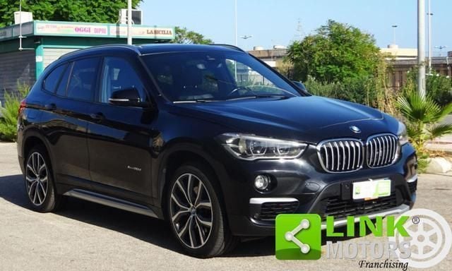Usata BMW X1 Efficient Dynamics 190 CV (139 kW) 2016 Nero SUV