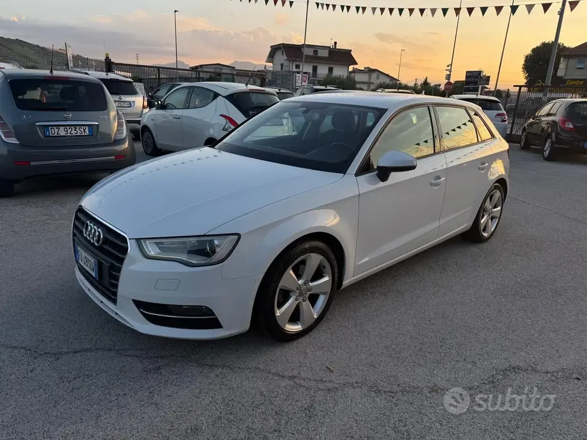 Usata Audi A3 Ambition 110 CV (80 kW) 2015 Bianco Berlina