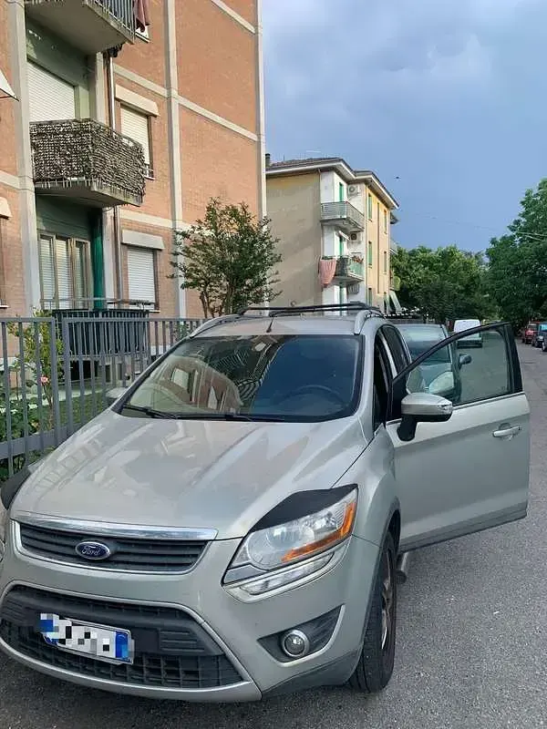 Usata Ford Kuga Titanium 163 CV (119 kW) 2010 SUV