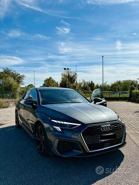 Usata Audi A3 S-Line 150 CV (110 kW) 2023 Grigio Berlina