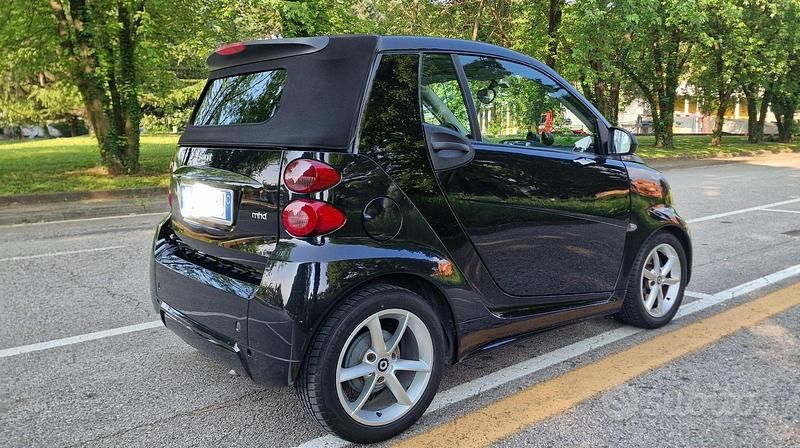 Usata Smart ForTwo Cabrio 71 CV (52 kW) 2011 Cabrio