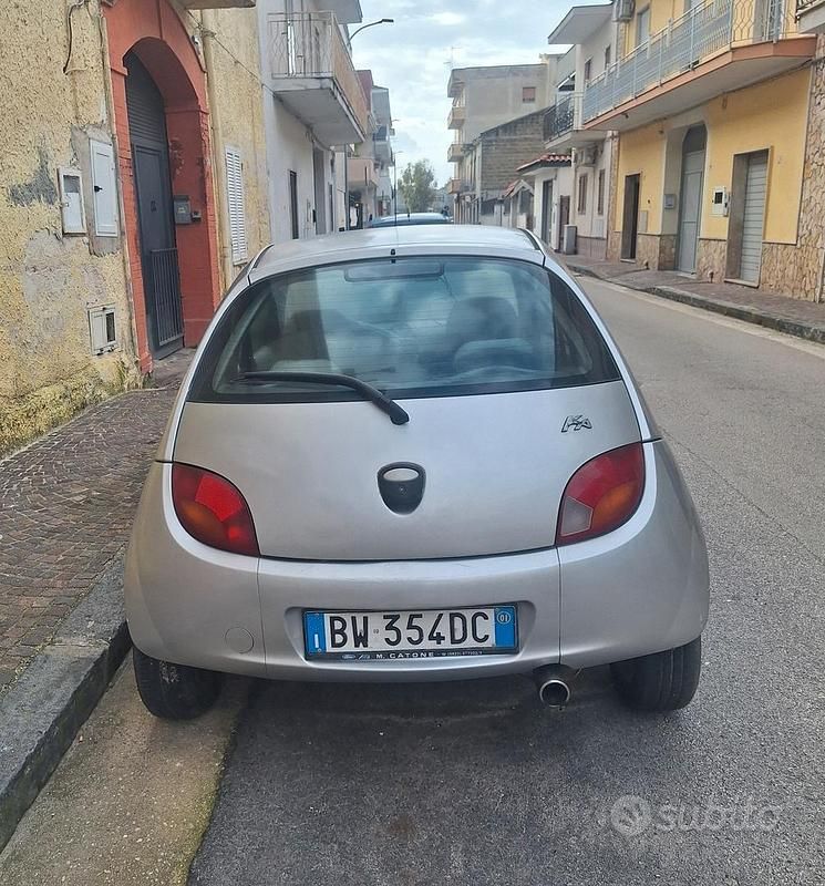 Usata Ford Ka 2001 Grigio Utilitaria