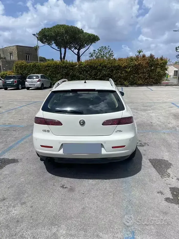 Usata Alfa Romeo 159 136 CV (100 kW) 2011 Bianco Station wagon
