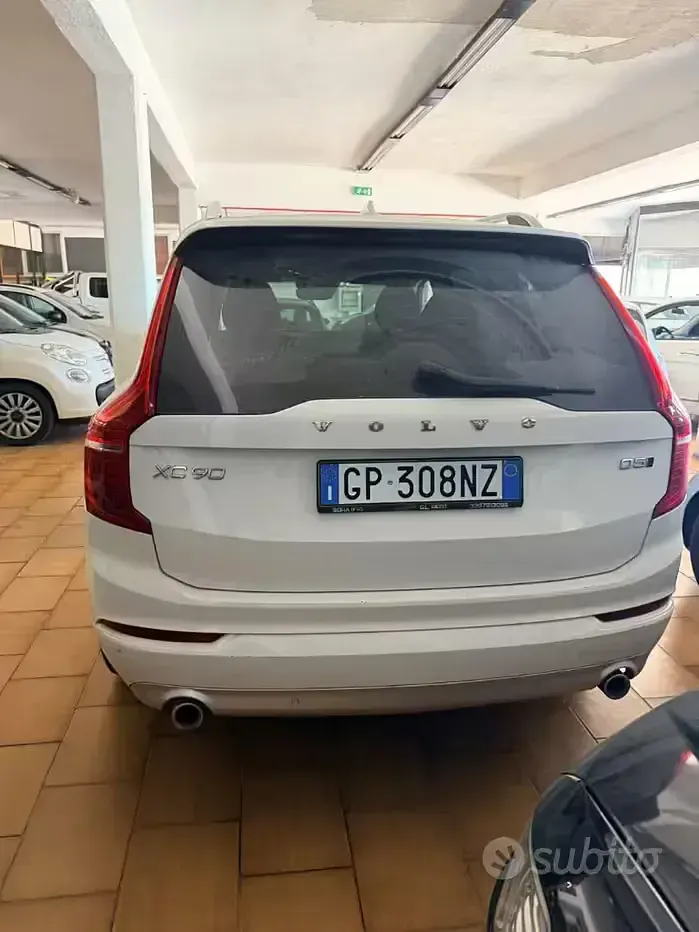 Usata Volvo XC90 Core 235 CV (172 kW) 2018 Bianco SUV