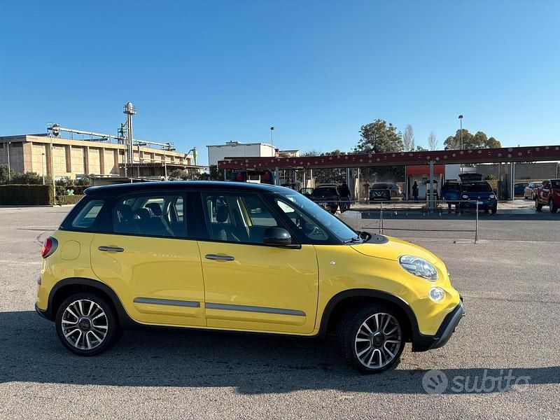 Usata Fiat 1600 120 CV (88 kW) 2018 Giallo Berlina