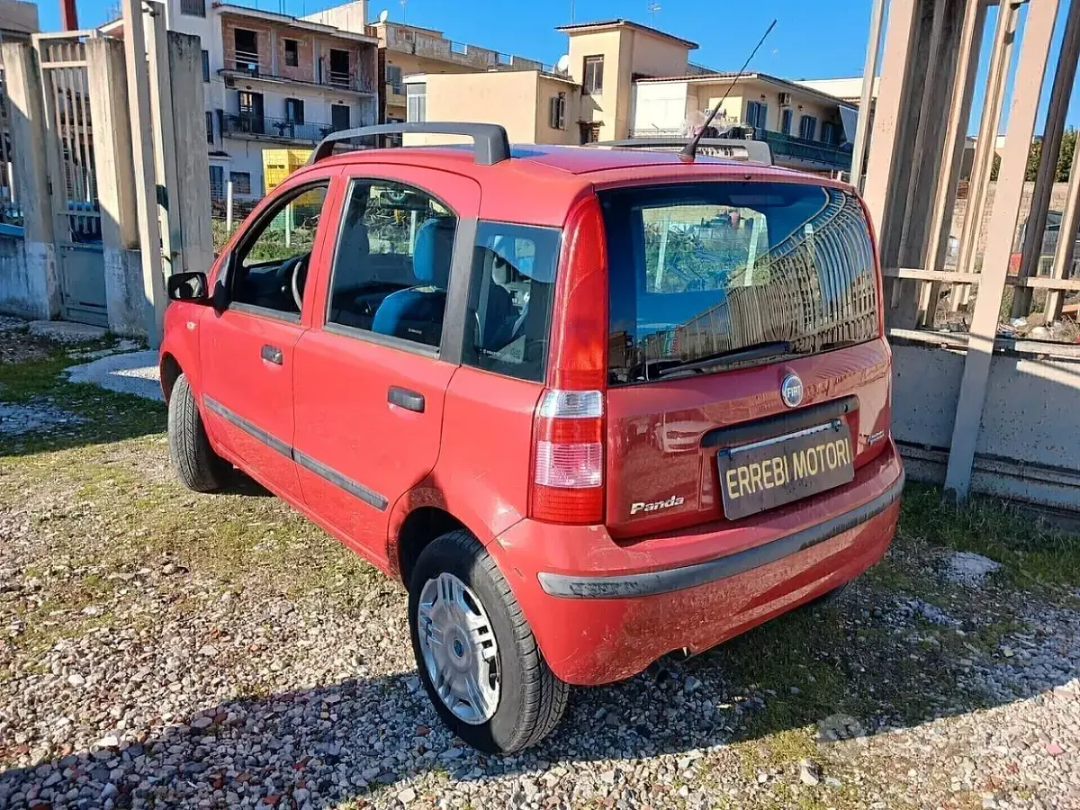 Usata Fiat Panda Dynamic 60 CV (44 kW) 2007 Rosso Utilitaria