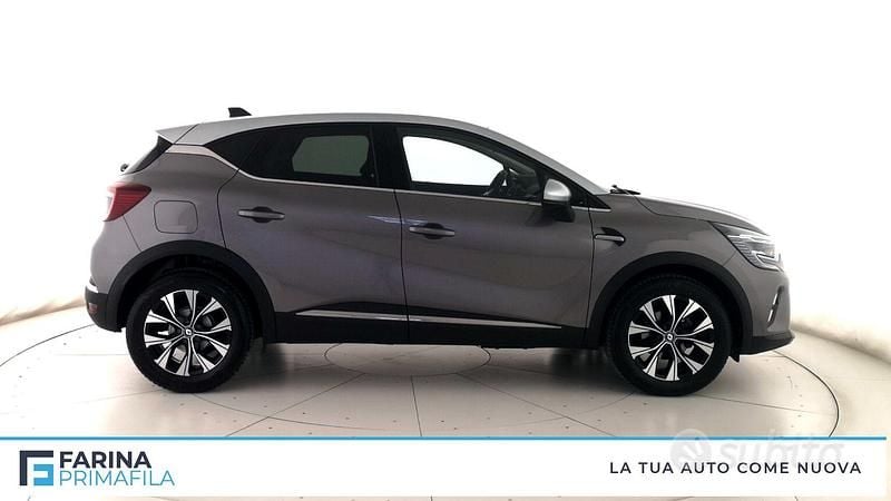 Gebraucht Renault Captur Techno 91 PS (66 kW) 2024 Grau SUV